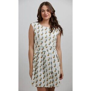 SM Wardrobe White Pineapple Print Dress Crew Neck 100% Cotton Fully Lined‎ SMALL